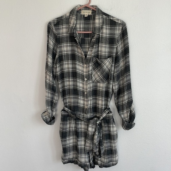 CLOTH & STONE PLAID ROMPER - Picture 2 of 7